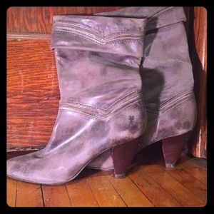 Tan leather Frye boots